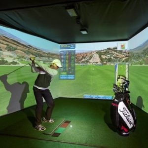 Phòng golf 3D 3 màn hình VIP