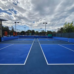 Sân Pickleball ngoài trời