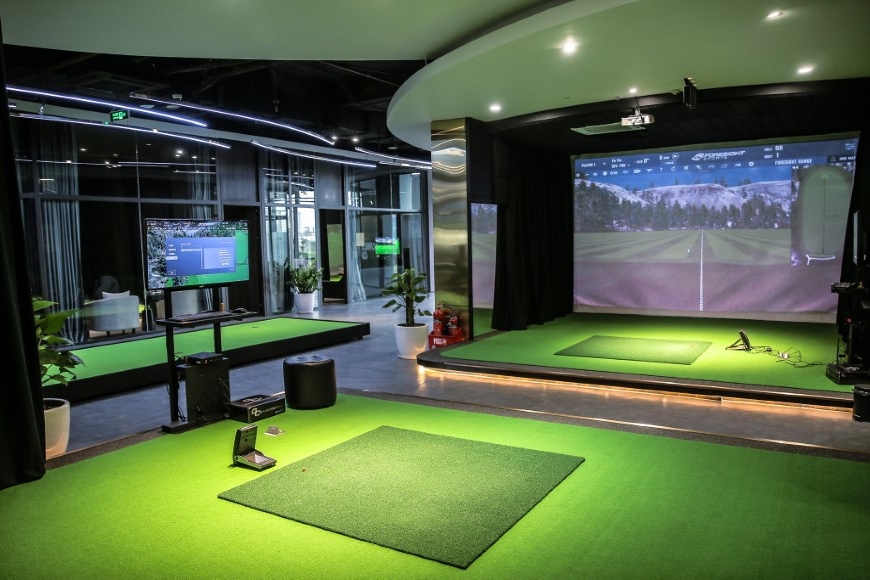 Golf simulator