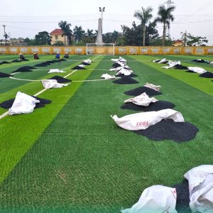 Thi công sân bóng đá 7 người